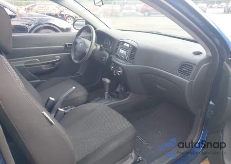 2007 Hyundai Accent Gs from USA, damaged, VIN KMHCM36C27U033813